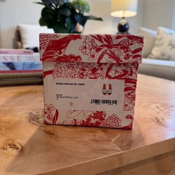 NEW IN BOX NIB De Siena Sky Light Blue Beaded Capri Slide Sandal, Size 41 - Picture 3 of 5